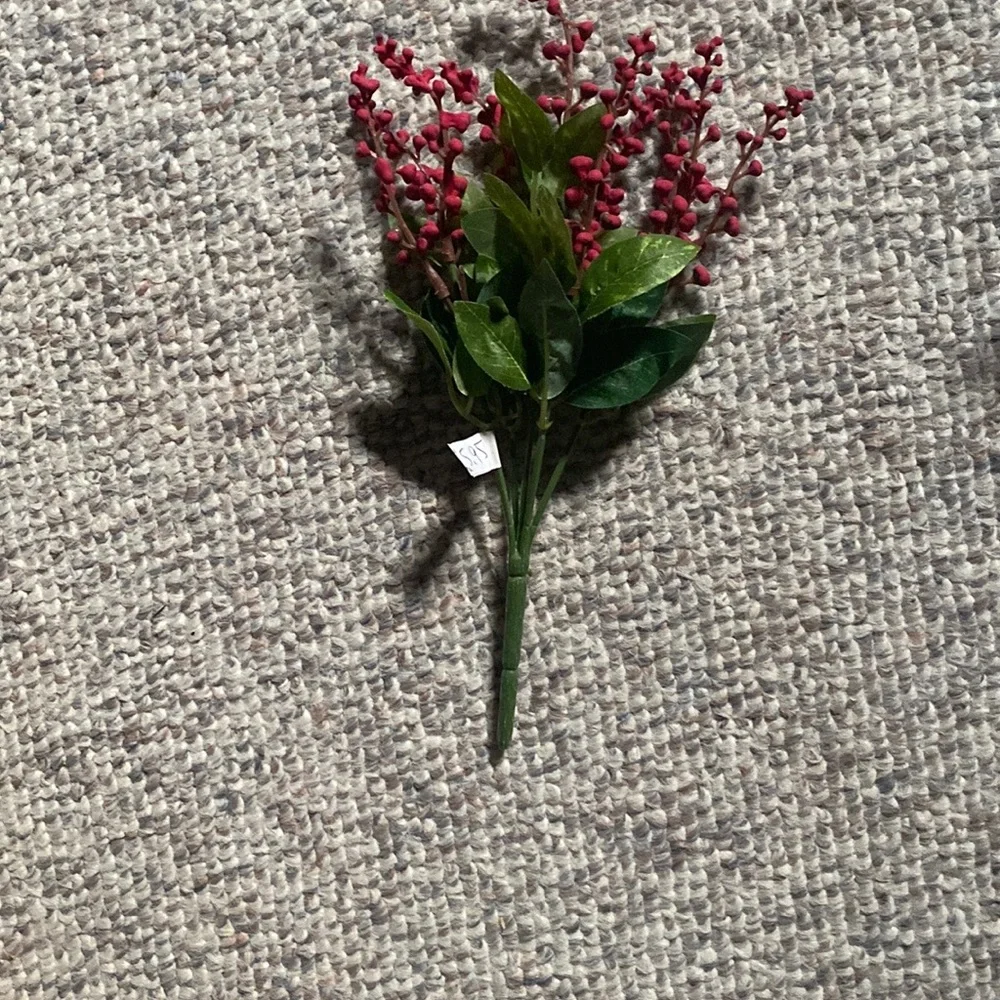 Artificial Red Berry Stems